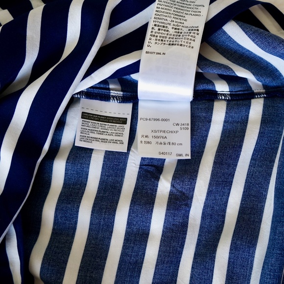 Levis - Half Tie Sleeve Blouse Navy Blue White Striped Size XS - Picture 7 of 11